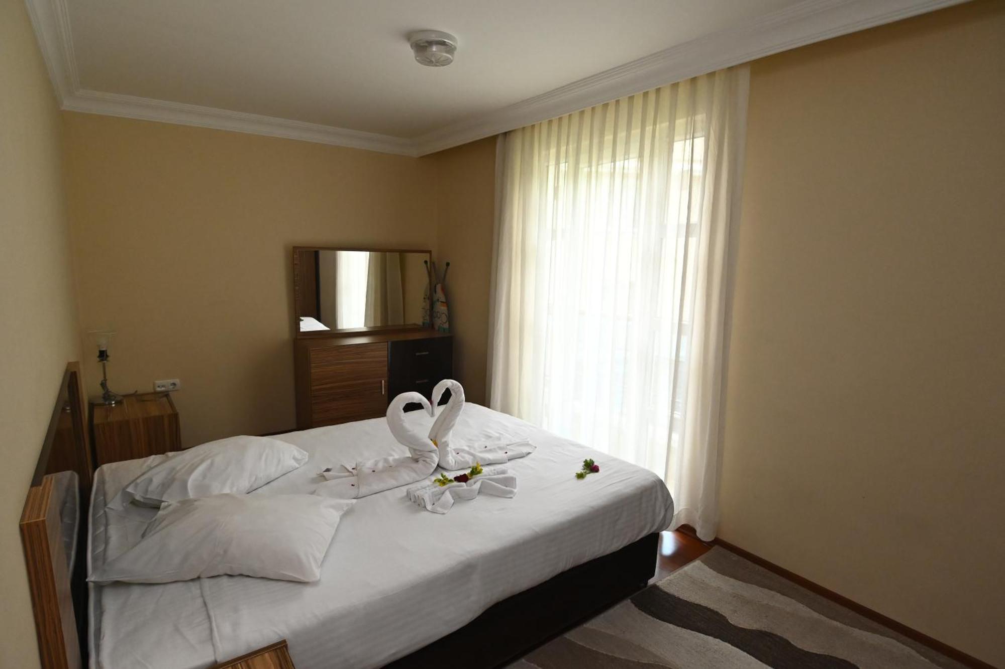 Sarot Thermal Vadi Tatil Koyu - Halal Hotel Болу Екстер'єр фото